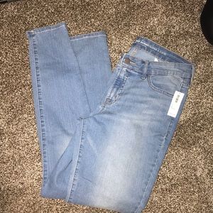 BRAND NEW Old Navy super skinny jeans!